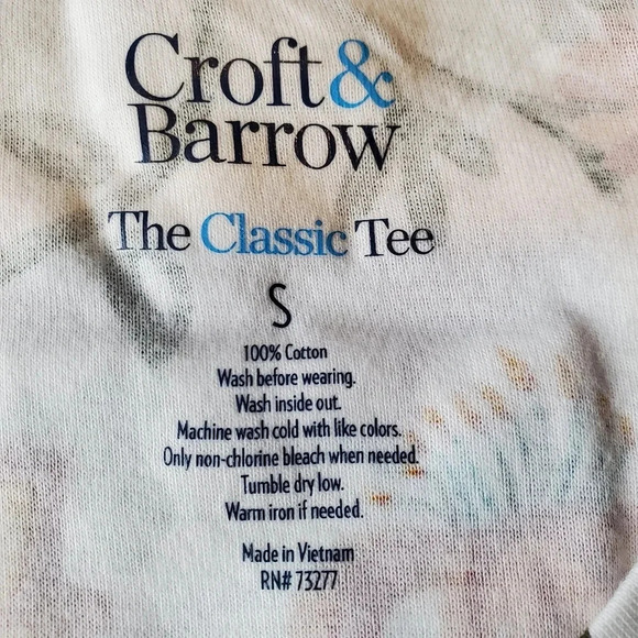CROFT & BARROW | Essential V-Neck T-Shirt in White Floral sz S - Picture 5 of 8